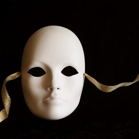 نقش تئاتر در جامعه و زندگی اجتماعی دانشجویان